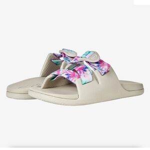 Chaco Chillos Light Tie Dye Sandals Size 2
